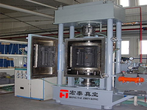 立式前開(kāi)門(mén)熱壓爐